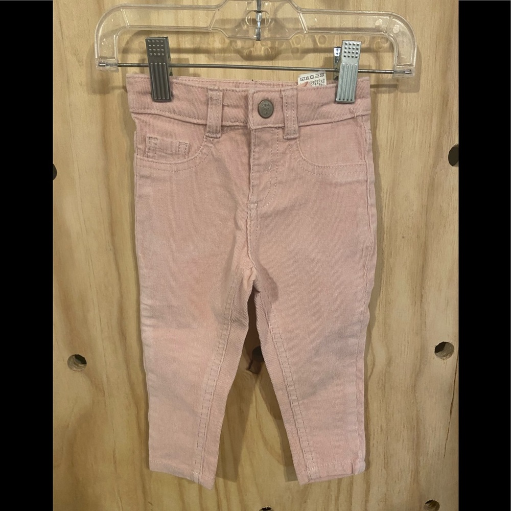 Sclera Corduroy Pants